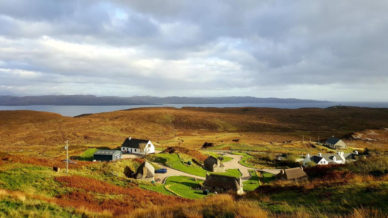 Tigh Lachie, Mary'S Thatched Cottages, Elgol, Isle Of Skye エクステリア 写真